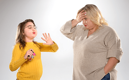 poradnik-decyzyjnosc-nastolatkow-na-ile-i-kiedy-pozwalac-dziecku-min Poradnik. Decyzyjność nastolatków. Na ile i kiedy pozwalać dziecku?